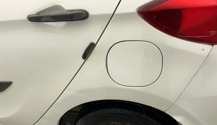 2018 Tata Tiago XE PETROL, Petrol, Manual, 36,754 km, Left quarter panel - Slightly dented