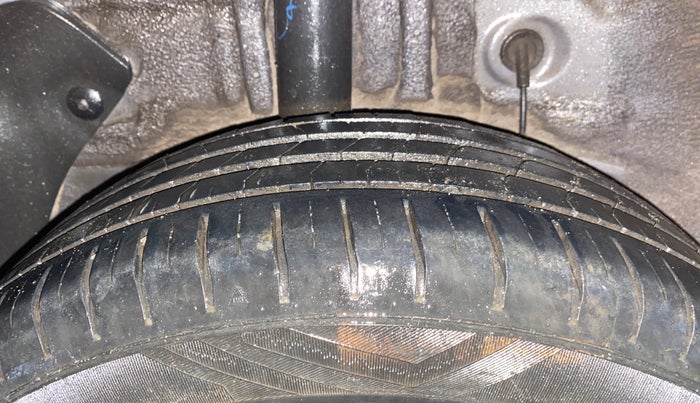 2017 Hyundai Elite i20 ASTA 1.2, Petrol, Manual, 22,932 km, Right Rear Tyre Tread