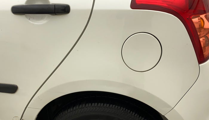 2011 Maruti Swift VXI, Petrol, Manual, 68,080 km, Left quarter panel - Slightly dented