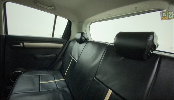 2011 Maruti Swift VXI, Petrol, Manual, 68,080 km, Right Side Rear Door Cabin