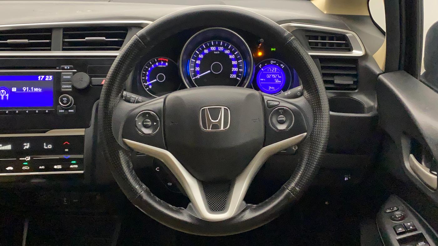 2021 Honda Jazz 1.2L I-VTEC V, Petrol, Manual, 27,926 km, Steering Wheel Close Up