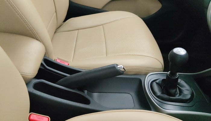 2016 Honda City 1.5L I-VTEC VX (O) MT, Petrol, Manual, 89,816 km, Gear Lever