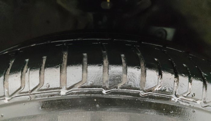 2016 Honda City 1.5L I-VTEC VX (O) MT, Petrol, Manual, 89,816 km, Right Front Tyre Tread