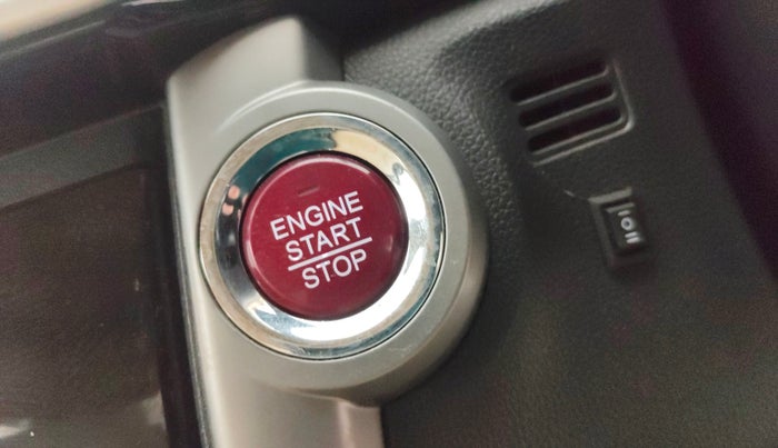 2016 Honda City 1.5L I-VTEC VX (O) MT, Petrol, Manual, 89,816 km, Keyless Start/ Stop Button