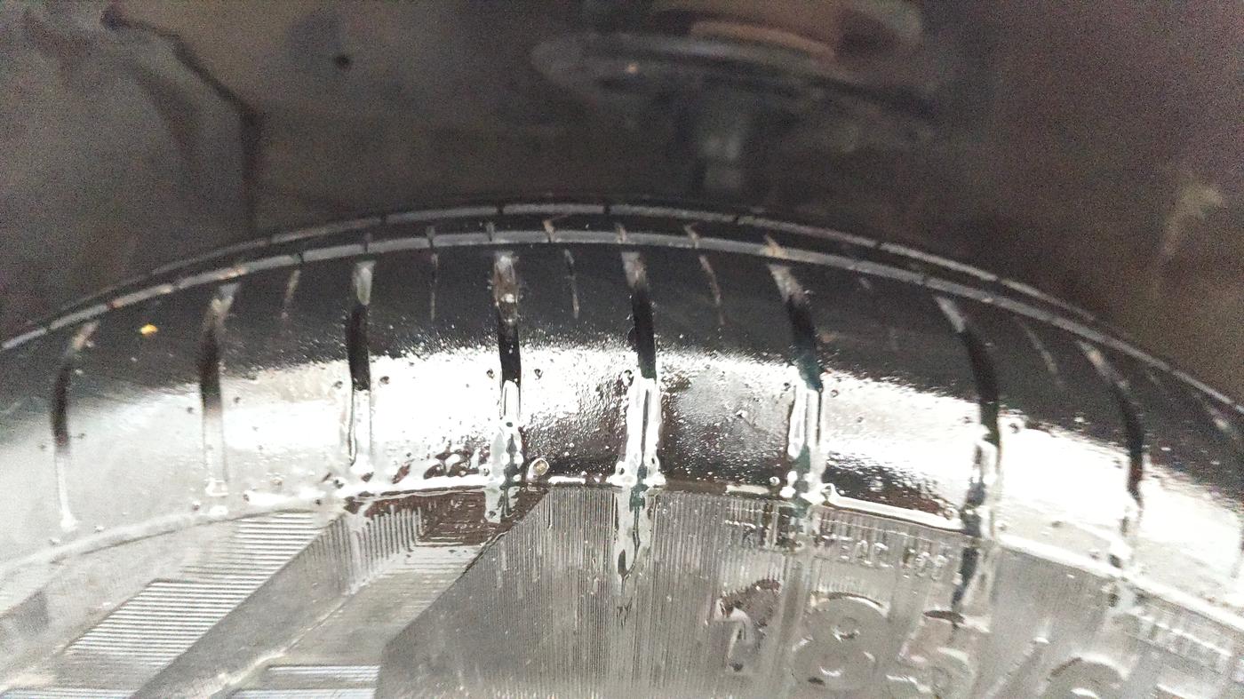 2016 Maruti Ciaz ZXI, Petrol, Manual, 46,205 km, Left Front Tyre Tread