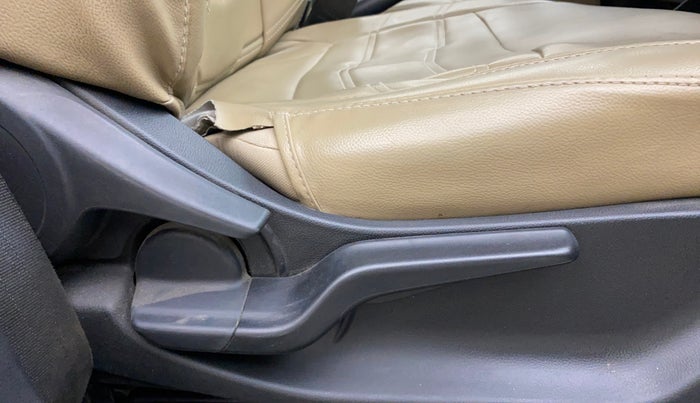 2018 Honda Amaze 1.5L I-DTEC S, Diesel, Manual, 1,28,066 km, Driver Side Adjustment Panel