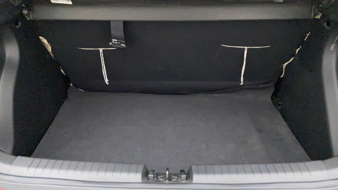 2020 Hyundai Elite i20 SPORTZ PLUS 1.2, Petrol, Manual, 10,869 km, Boot Inside