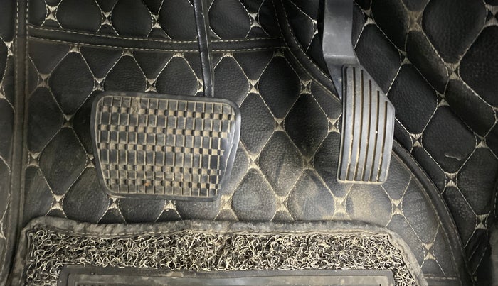 2021 Tata PUNCH CREATIVE  AMT, Petrol, Automatic, 60,070 km, Pedals