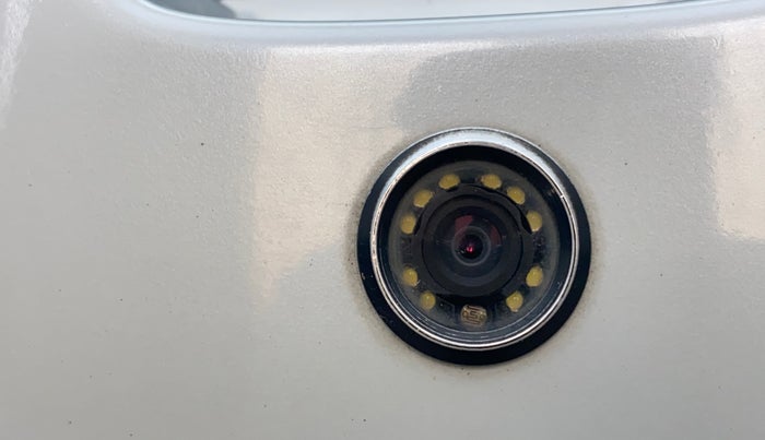 2020 Maruti Baleno ZETA PETROL 1.2, Petrol, Manual, 1,30,692 km, Parking Camera