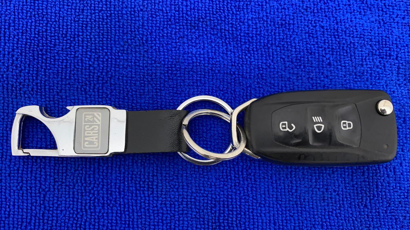 2022 Tata Tiago XZ PLUS CNG, CNG, Manual, 35,460 km, Key Close Up