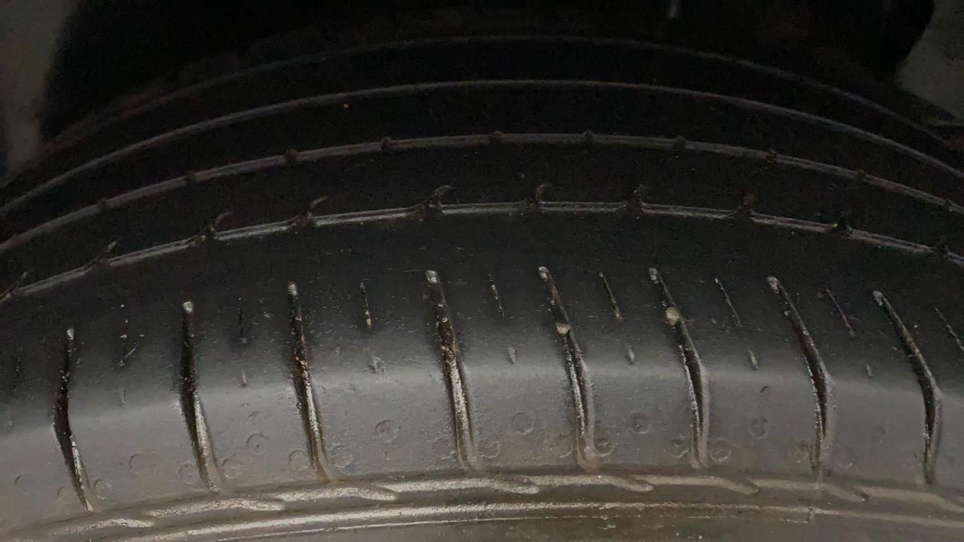2022 KIA SELTOS HTK 1.5 PETROL, Petrol, Manual, 25,888 km, Left Rear Tyre Tread