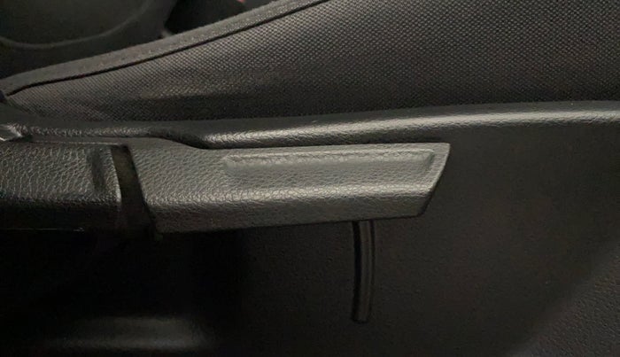 2022 KIA SELTOS HTK 1.5 PETROL, Petrol, Manual, 25,888 km, Driver Side Adjustment Panel