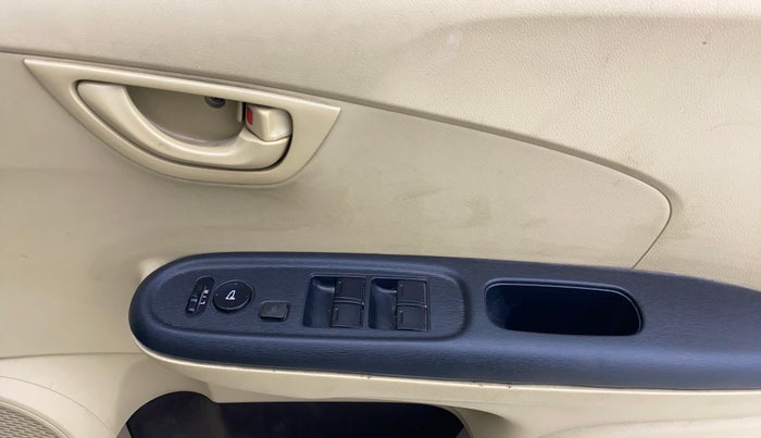 2015 Honda Brio S MT, Petrol, Manual, 47,790 km, Driver Side Door Panels Control