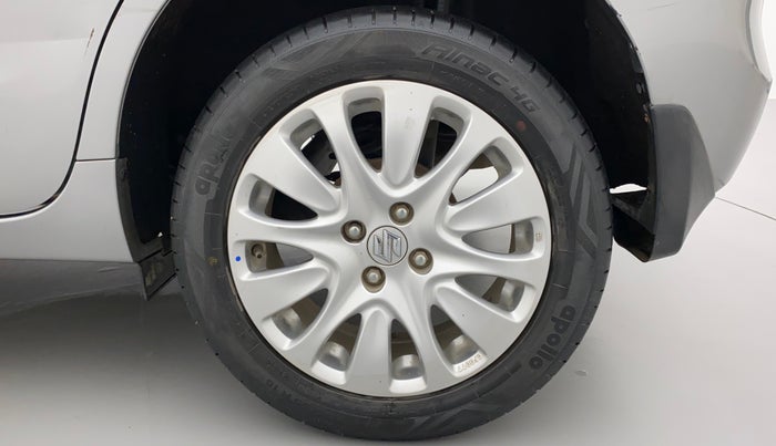 2016 Maruti Baleno ZETA PETROL 1.2, Petrol, Manual, 54,500 km, Left Rear Wheel
