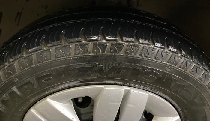 2015 Maruti Alto 800 LXI, Petrol, Manual, 28,140 km, Left Front Tyre Tread