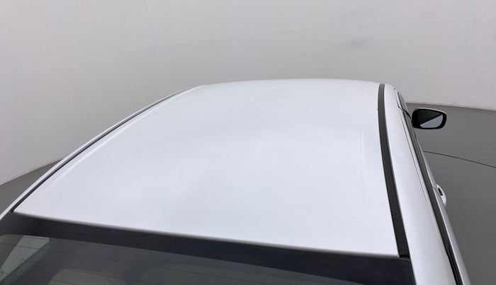 2018 Maruti Ciaz DELTA 1.5 SHVS MT PETROL, Petrol, Manual, 63,942 km, Roof - Slightly dented