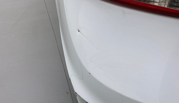 2018 Maruti Ciaz DELTA 1.5 SHVS MT PETROL, Petrol, Manual, 63,942 km, Rear bumper - Slightly dented
