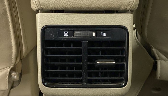 2018 Maruti Ciaz DELTA 1.5 SHVS MT PETROL, Petrol, Manual, 63,942 km, Rear AC Vents