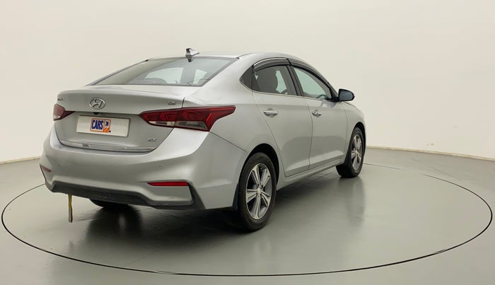2018 Hyundai Verna 1.6 VTVT SX O, CNG, Manual, 90,120 km, Right Back Diagonal