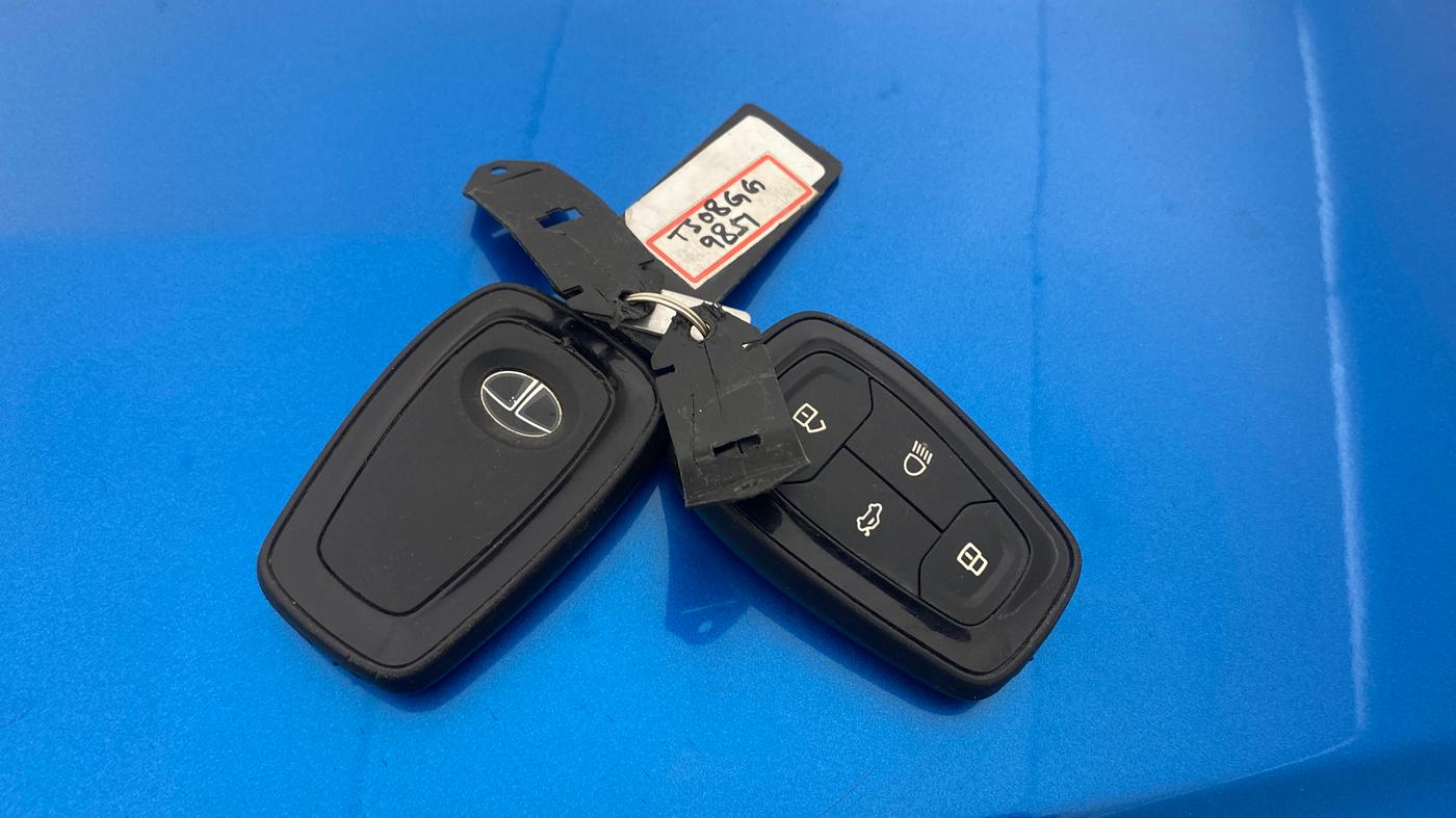 2019 Tata NEXON XZ PLUS PETROL, Petrol, Manual, 68,834 km, Key Close Up