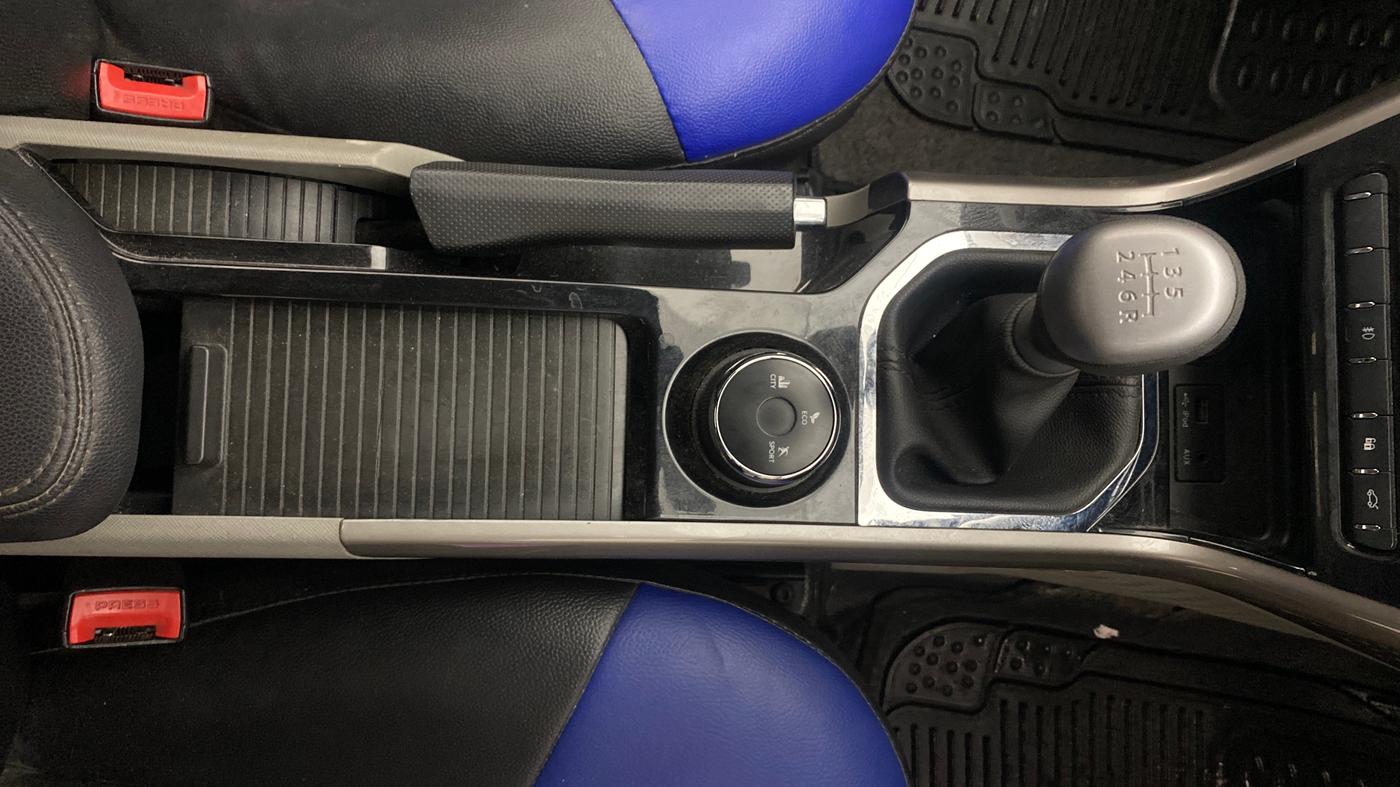 2019 Tata NEXON XZ PLUS PETROL, Petrol, Manual, 68,834 km, Gear Lever