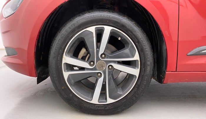 2021 Tata ALTROZ XZ DIESEL, Diesel, Manual, 91,115 km, Left Front Wheel