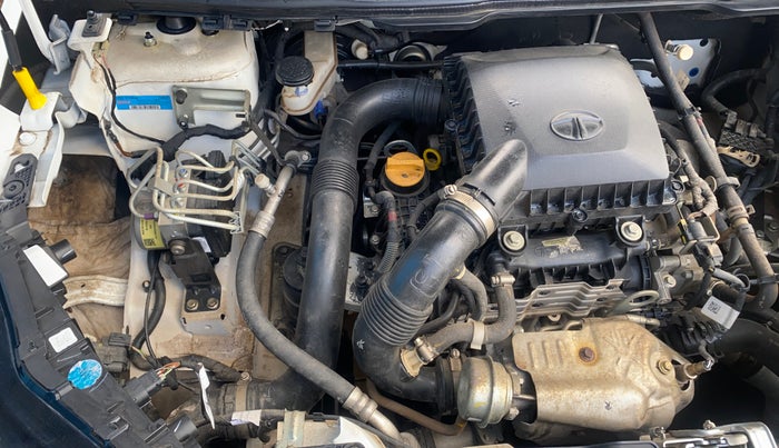 2023 Tata NEXON FEARLESS + SUNROOF DUAL TONE 1.2 PETROL, Petrol, Manual, 13,619 km, Engine View - Right