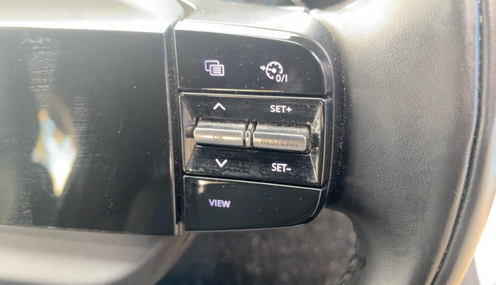 2023 Tata NEXON FEARLESS + SUNROOF DUAL TONE 1.2 PETROL, Petrol, Manual, 13,619 km, Adaptive Cruise Control