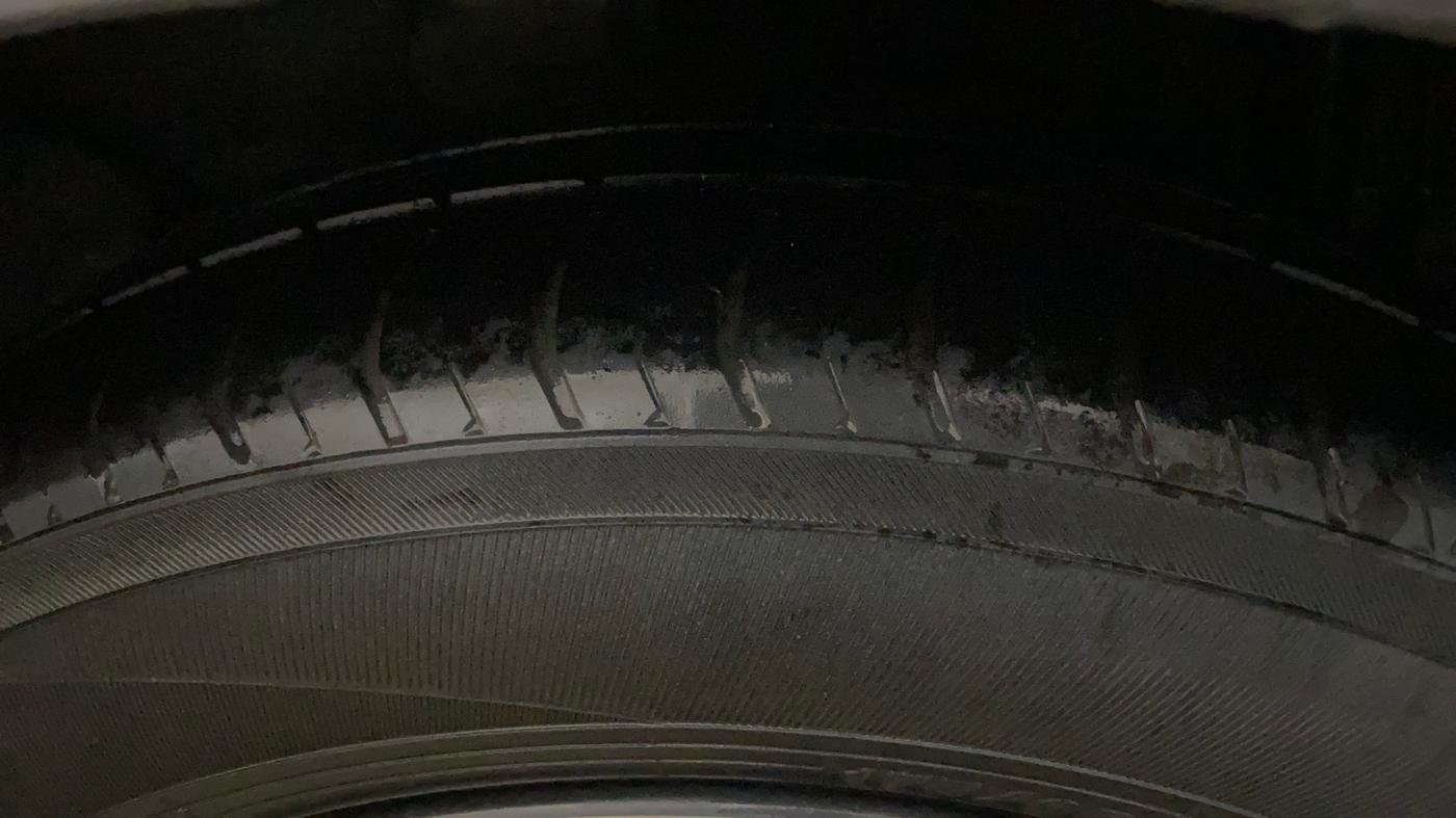 2019 Tata Tiago XZ PLUS PETROL, CNG, Manual, 50 km, Left Rear Tyre Tread
