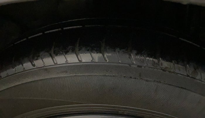 2019 Tata Tiago XZ PLUS PETROL, CNG, Manual, 1,15,772 km, Left Rear Tyre Tread
