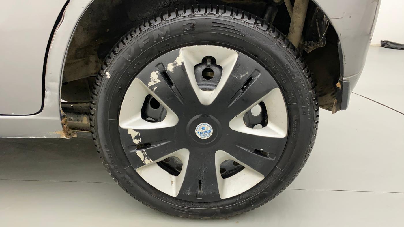 2015 Maruti Wagon R 1.0 VXI, CNG, Manual, 84,483 km, Left Rear Wheel