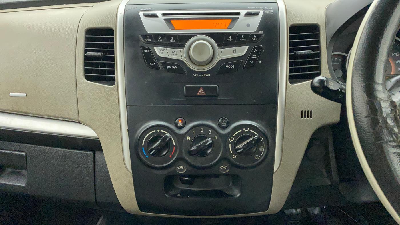 2015 Maruti Wagon R 1.0 VXI, CNG, Manual, 84,483 km, Air Conditioner