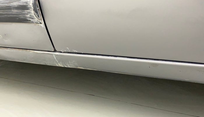 2015 Maruti Wagon R 1.0 VXI, CNG, Manual, 84,483 km, Left running board - Slightly dented