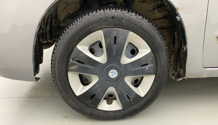 2015 Maruti Wagon R 1.0 VXI, CNG, Manual, 84,483 km, Left Front Wheel