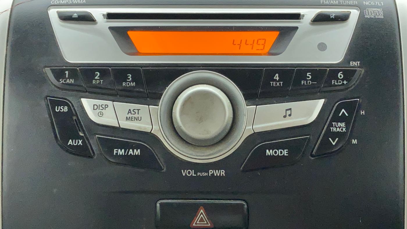2015 Maruti Wagon R 1.0 VXI, CNG, Manual, 84,483 km, Infotainment System