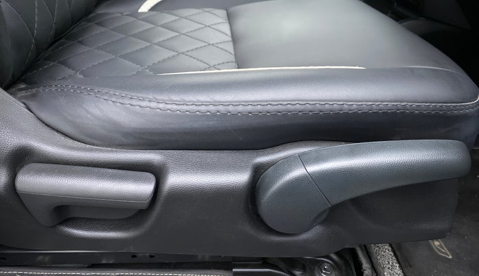 2022 Honda WR-V 1.2 i-VTEC VX MT, Petrol, Manual, 3,110 km, Driver Side Adjustment Panel