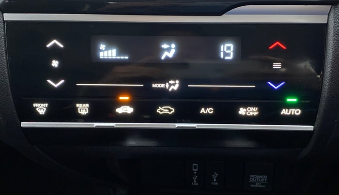 2022 Honda WR-V 1.2 i-VTEC VX MT, Petrol, Manual, 3,110 km, Automatic Climate Control