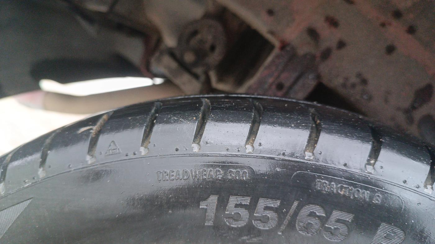 2013 Maruti Alto K10 VXI, Petrol, Manual, 63,857 km, Right Rear Tyre Tread
