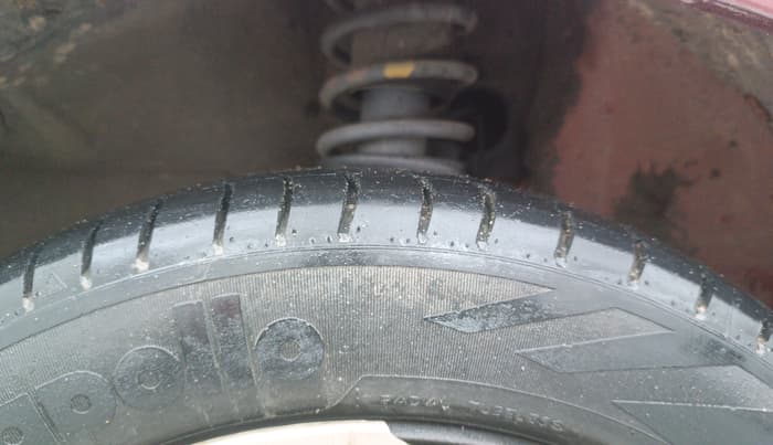 2013 Maruti Alto K10 VXI, Petrol, Manual, 63,857 km, Left Front Tyre Tread