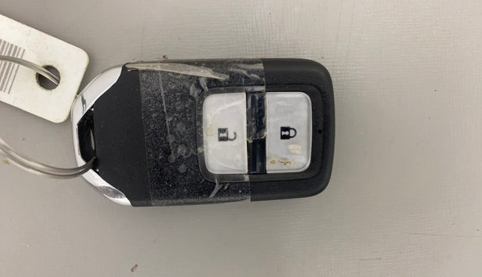 2018 Honda Jazz 1.2L I-VTEC V CVT, Petrol, Automatic, 42,536 km, Key Close Up