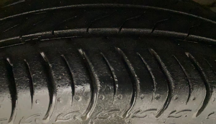 2018 Honda Jazz 1.2L I-VTEC V CVT, Petrol, Automatic, 42,536 km, Right Front Tyre Tread