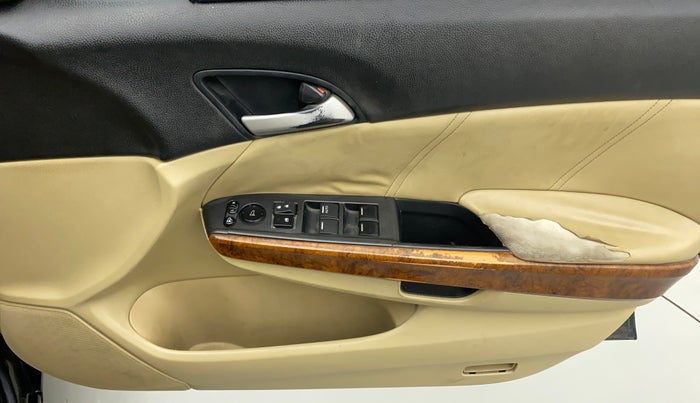 2013 Honda Accord 2.4 MT, Petrol, Manual, 98,550 km, Driver Side Door Panels Control