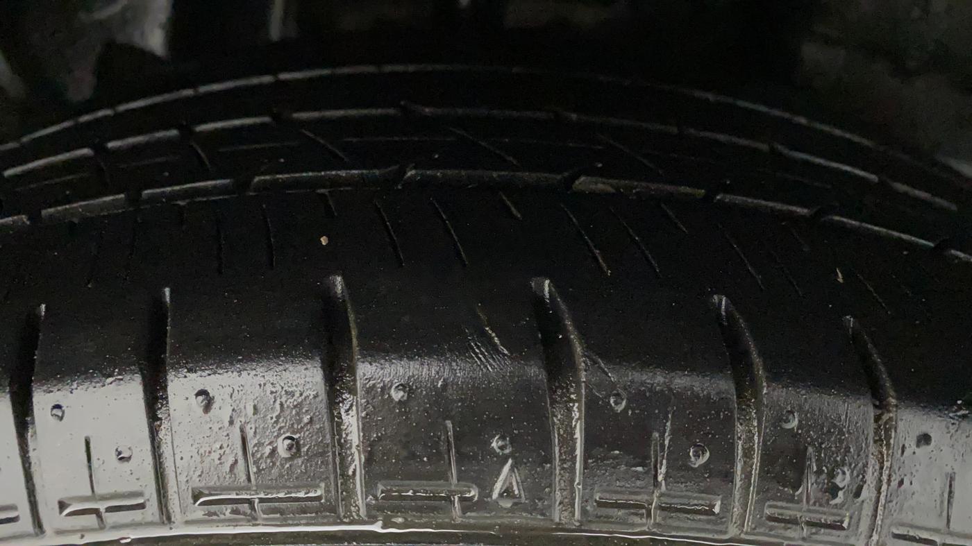 2013 Honda Accord 2.4 MT, Petrol, Manual, 98,550 km, Left Rear Tyre Tread