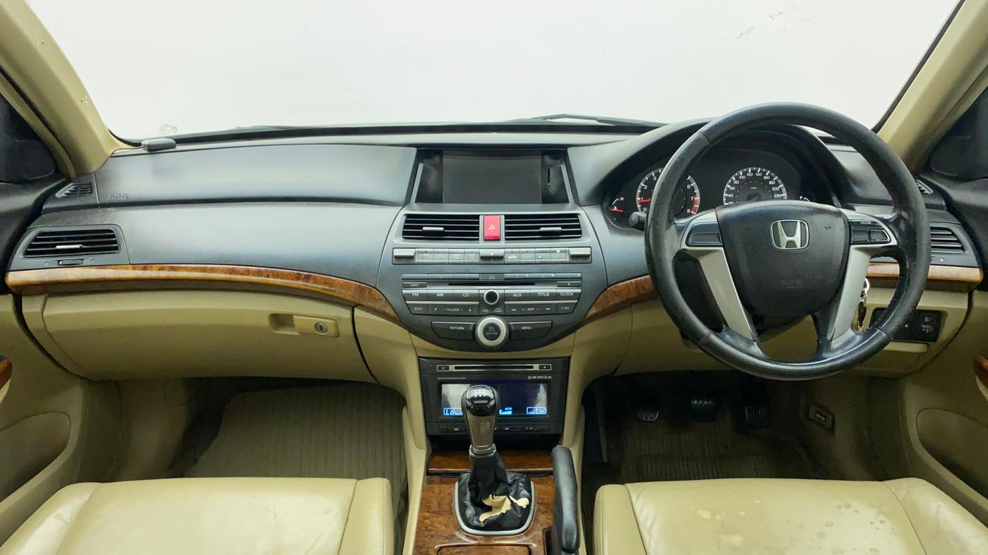 2013 Honda Accord 2.4 MT, Petrol, Manual, 98,550 km, Dashboard