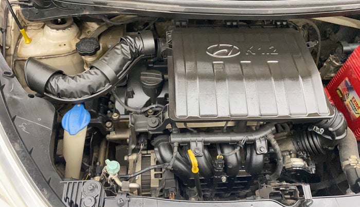 2016 Hyundai Grand i10 ASTA (O) 1.2 KAPPA VTVT, Petrol, Manual, 1,34,357 km, Engine View - Right