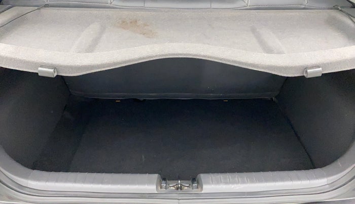 2019 Hyundai GRAND I10 NIOS SPORTZ AMT 1.2 KAPPA VTVT, Petrol, Automatic, 22,401 km, Boot Inside