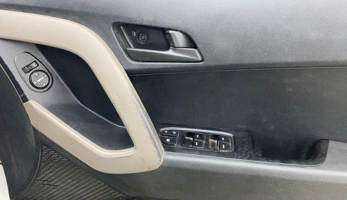 2017 Hyundai Creta E PLUS 1.6 PETROL, Petrol, Manual, 66,782 km, Driver Side Door Panels Control