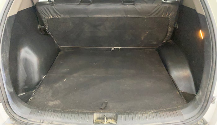 2017 Hyundai Creta E PLUS 1.6 PETROL, Petrol, Manual, 66,782 km, Boot Inside