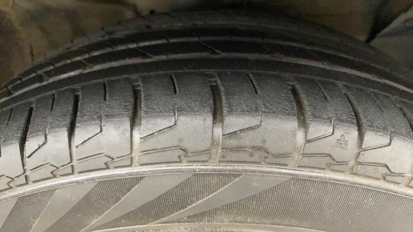 2022 KIA SELTOS HTX 1.5 PETROL, Petrol, Manual, 15,691 km, Right Front Tyre Tread