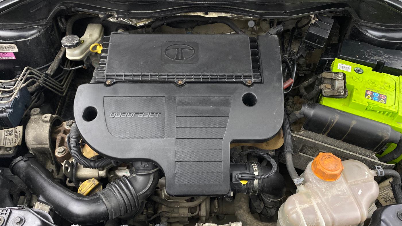 2015 Tata Bolt XT QUADRAJET, Diesel, Manual, 1,16,007 km, Engine View